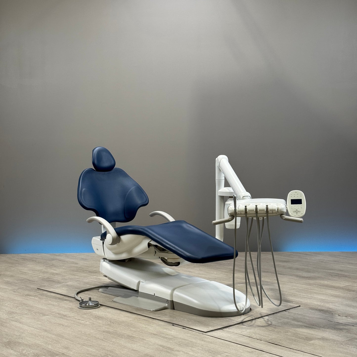 A‑dec 511R/532R Dental Chair Package