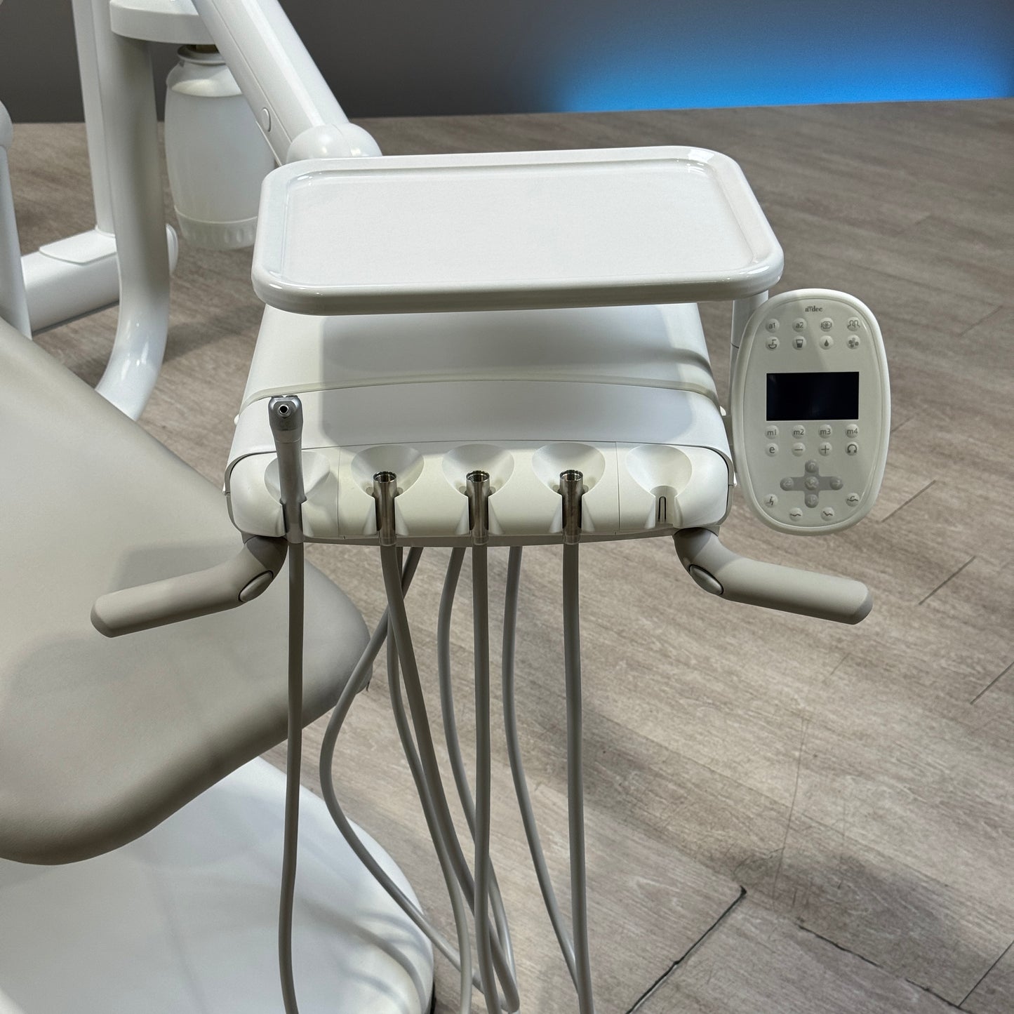 A‑dec 511R/532R Dental Chair Package