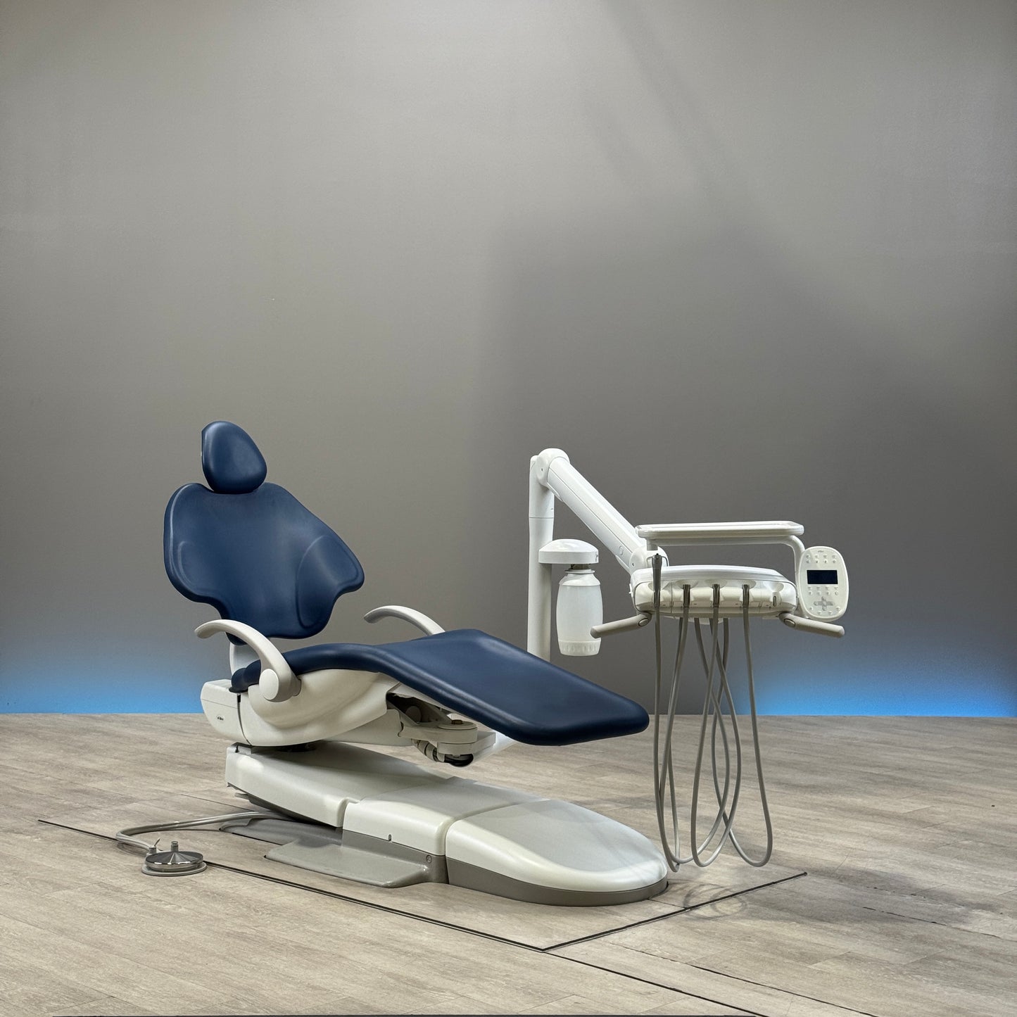 A‑dec 511R/532R Dental Chair Package