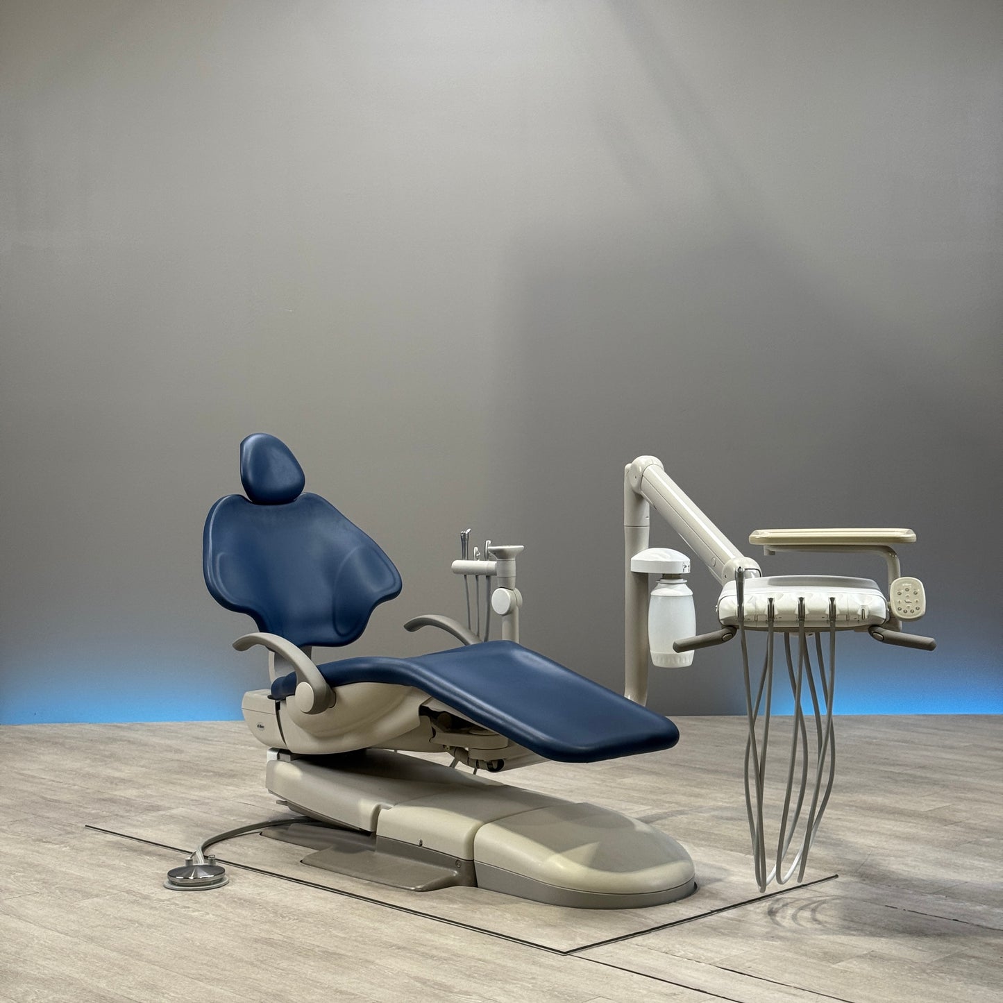 A‑dec 511R/532R Dental Chair Package