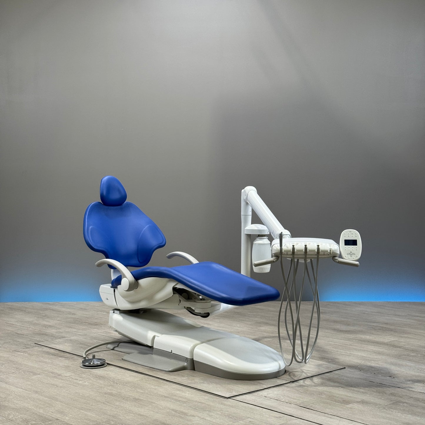 A‑dec 511R/532R Dental Chair Package